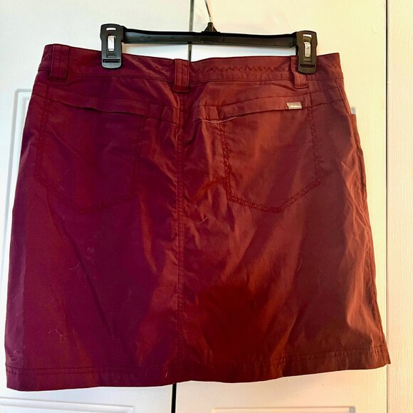 Eddie Bauer Womens Skort, Plum / Burgundy, Size 8 - Picture 3 of 3